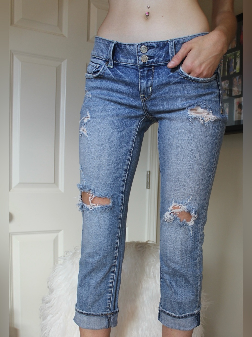 American Eagle Outfitters Denim Blue Distressed Capris w Double Buttons | 4